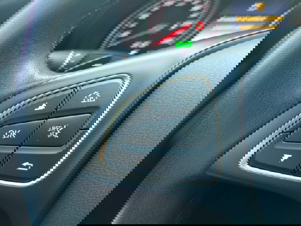 Mercedes-Benz Classe C usata a Bari (16)