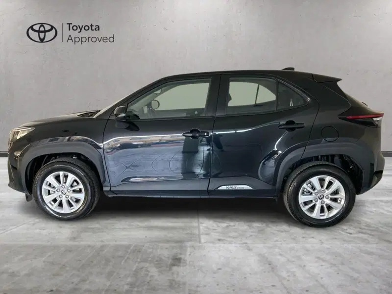 Toyota Yaris Cross usata a Barletta-Andria-Trani (3)
