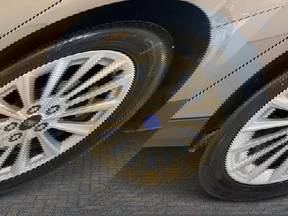 Ford Focus Station Wagon usata a Barletta-Andria-Trani (13)