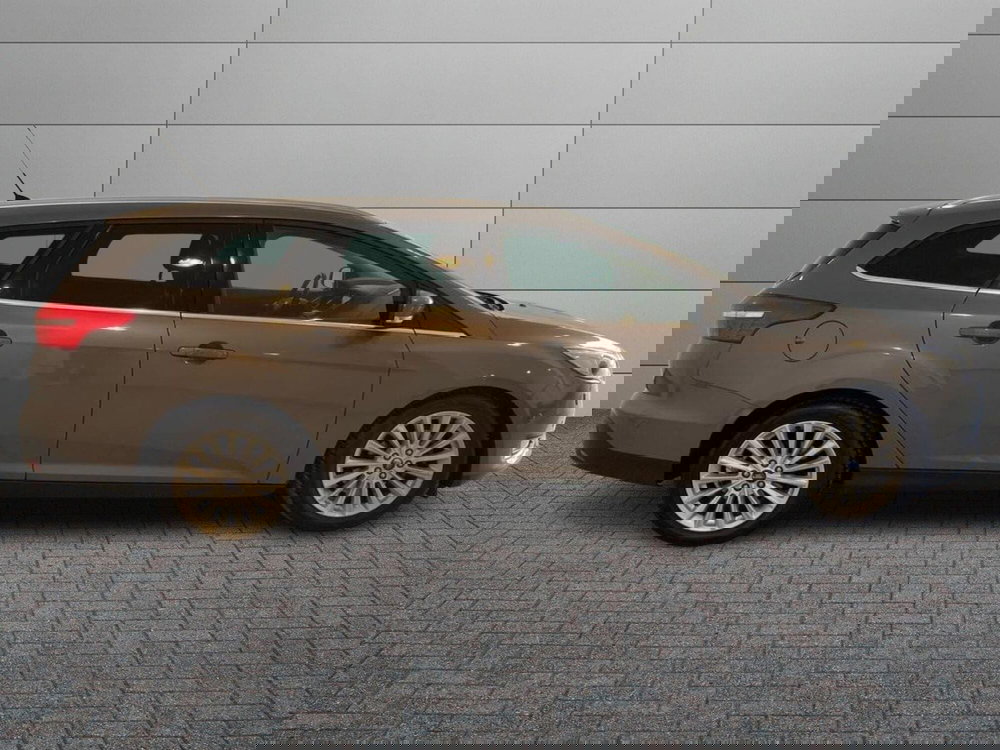 Ford Focus Station Wagon usata a Barletta-Andria-Trani (3)