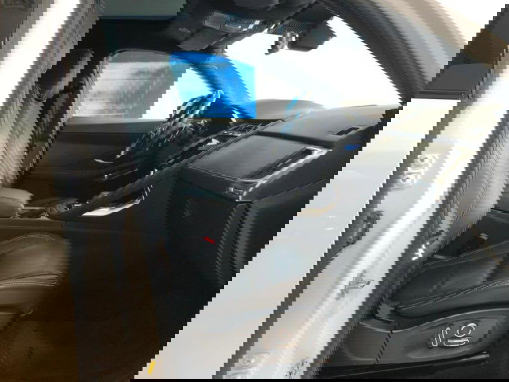 Jaguar E-Pace usata a Venezia (10)