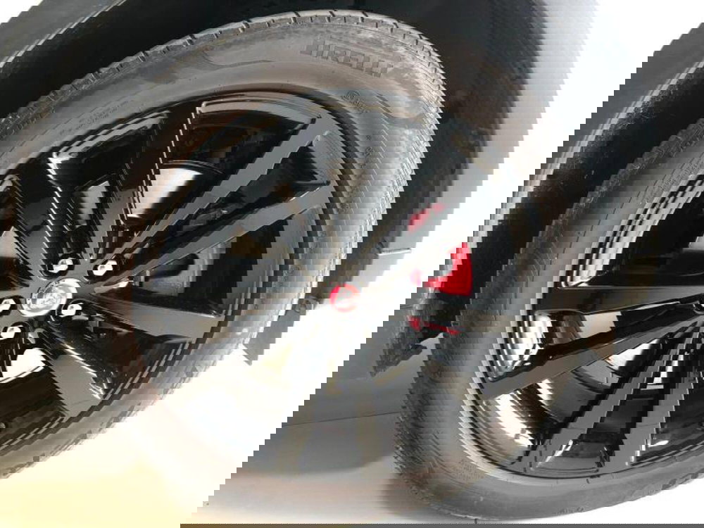 Jaguar E-Pace usata a Venezia (5)