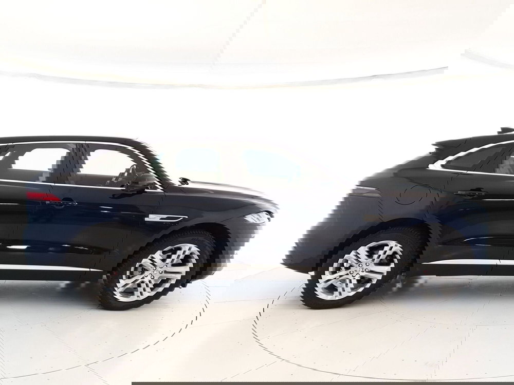 Jaguar F-Pace usata a Monza e Brianza (6)