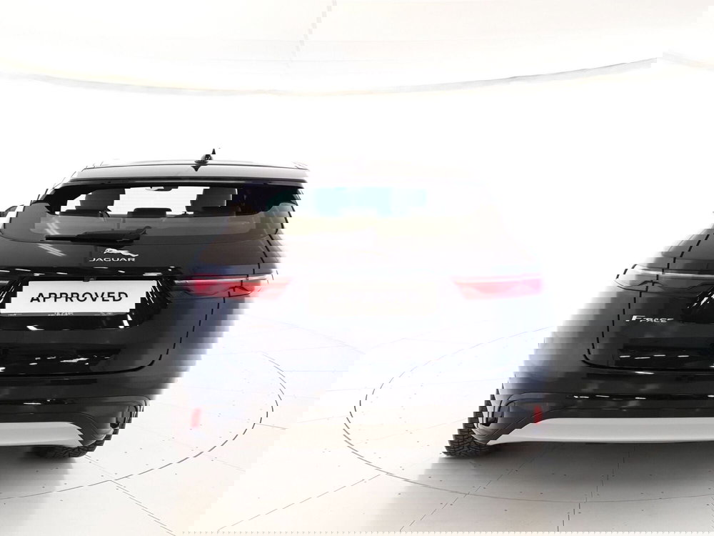 Jaguar F-Pace usata a Monza e Brianza (7)