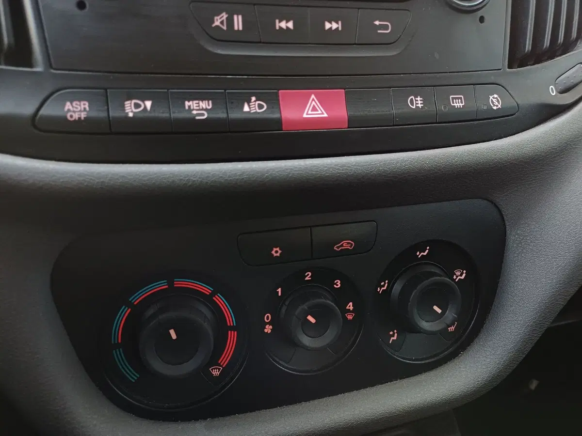 Fiat Doblò usata a Modena (16)