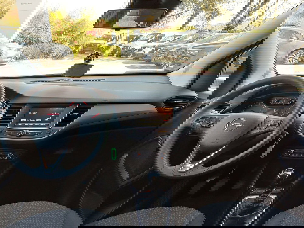 Opel Crossland X usata a Modena (18)