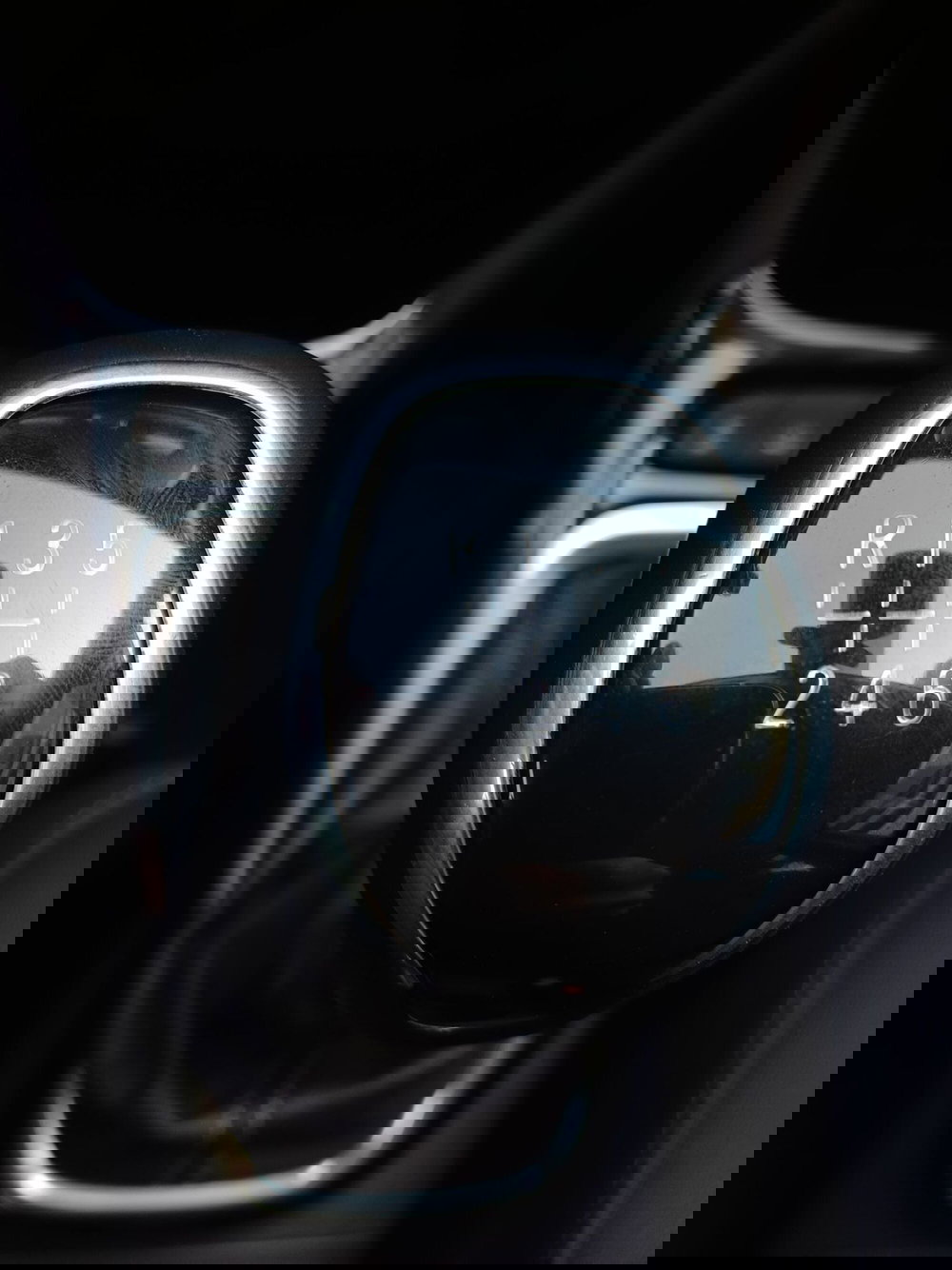 Opel Crossland X usata a Modena (19)