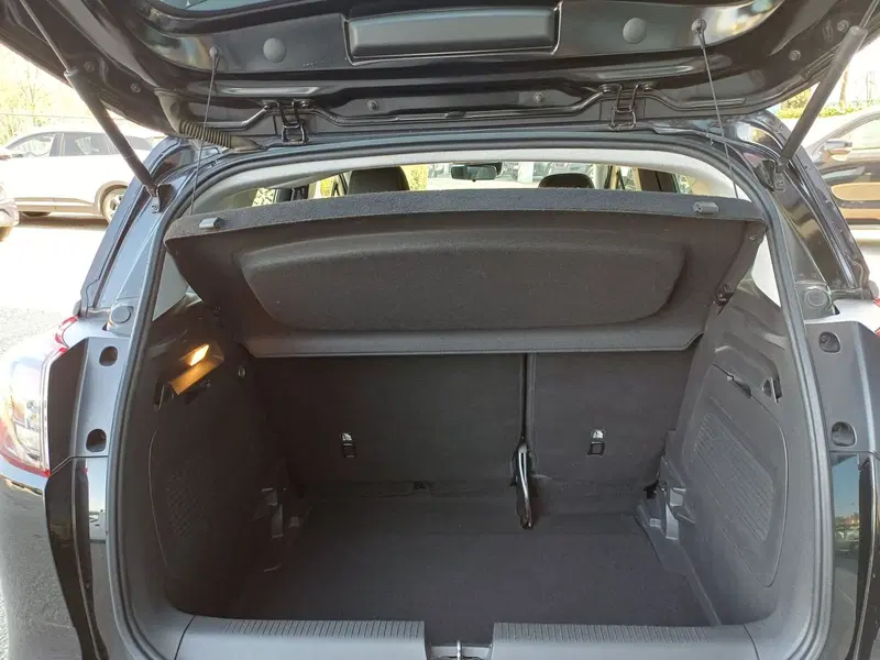 Opel Crossland X usata a Modena (9)