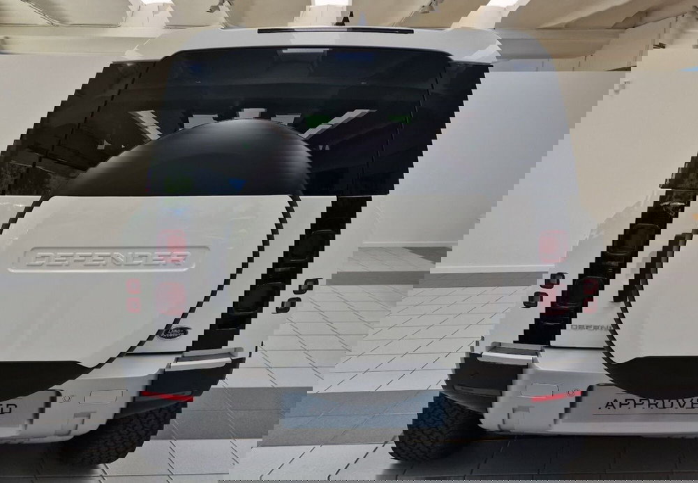 Land Rover Defender usata a Verbano Cusio Ossola (7)