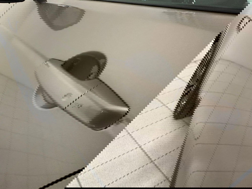 Land Rover Discovery Sport usata a Novara (18)