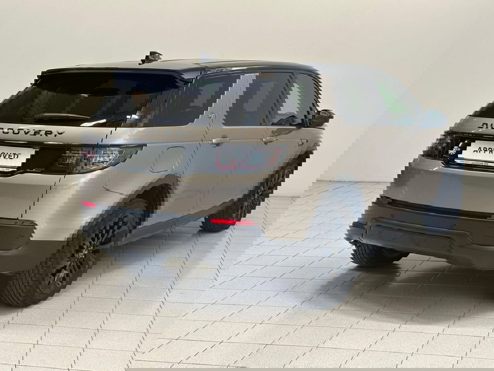 Land Rover Discovery Sport usata a Novara (2)