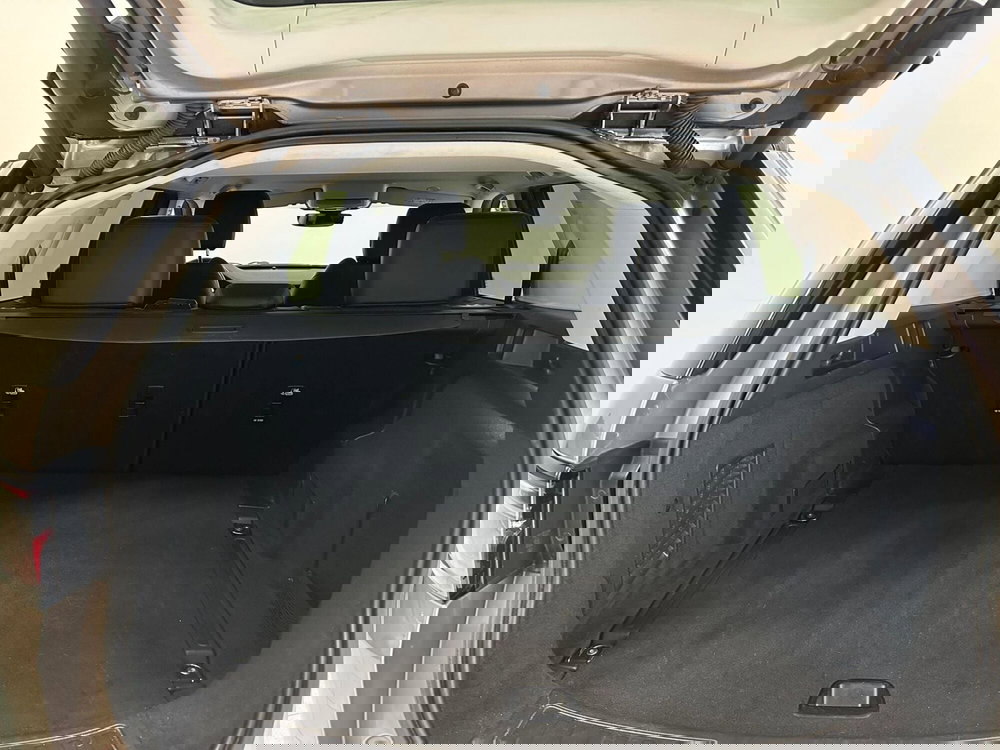 Land Rover Discovery Sport usata a Novara (20)