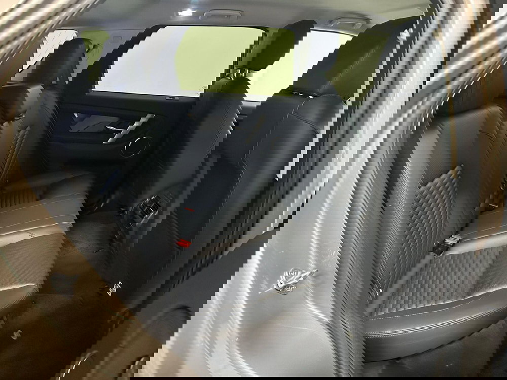 Land Rover Discovery Sport usata a Novara (3)