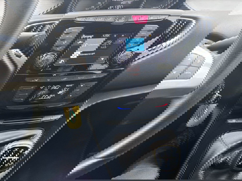 Lancia Ypsilon usata a Ancona (18)