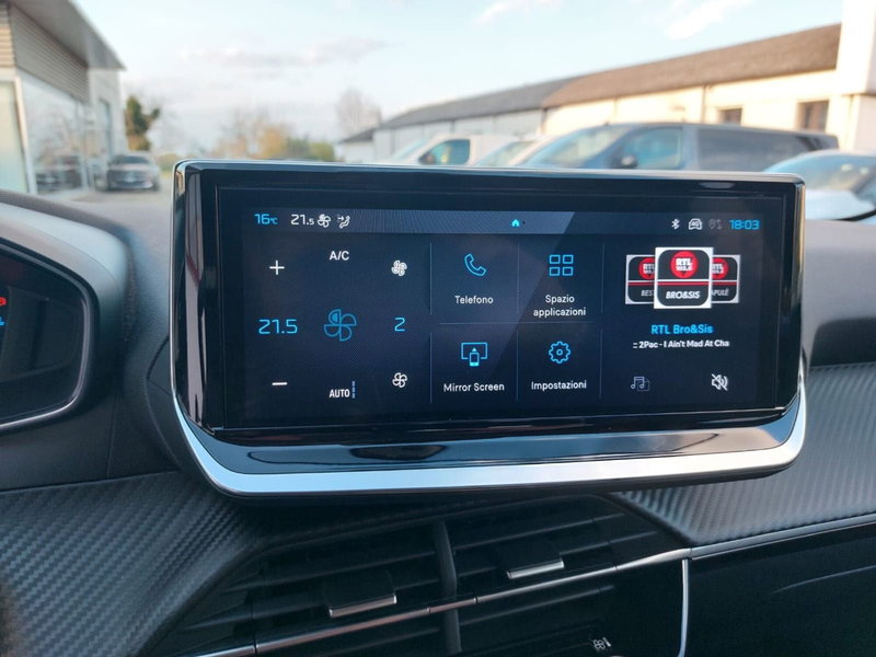 Peugeot 208 usata a Pavia (7)