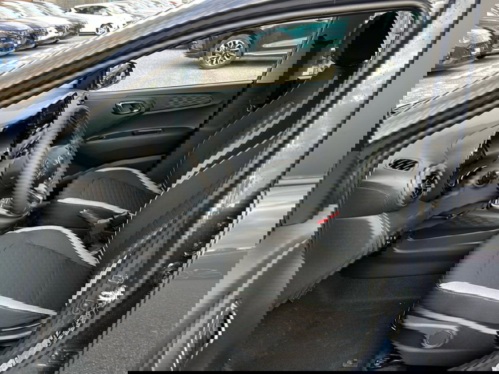 Hyundai i10 nuova a Latina (12)