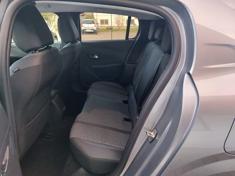 Peugeot 208 usata a Pavia (4)