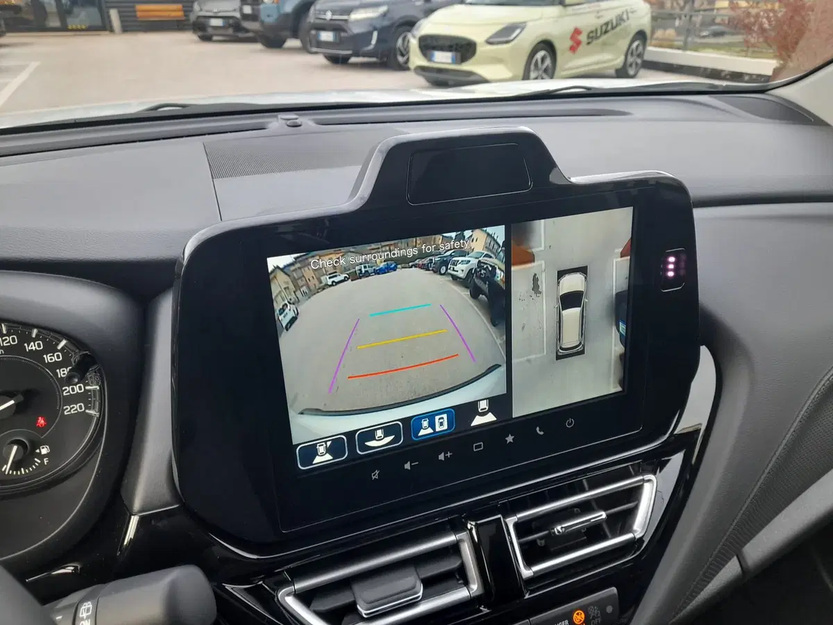 Suzuki S-Cross usata a Chieti (8)