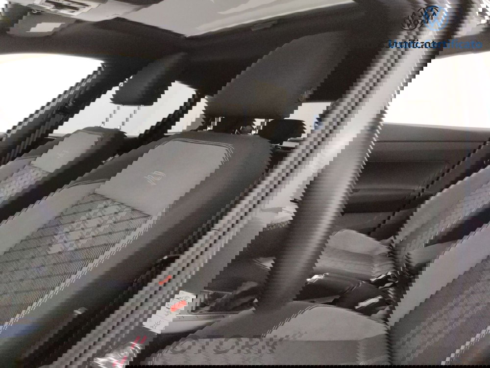 Volkswagen Taigo usata a Varese (11)