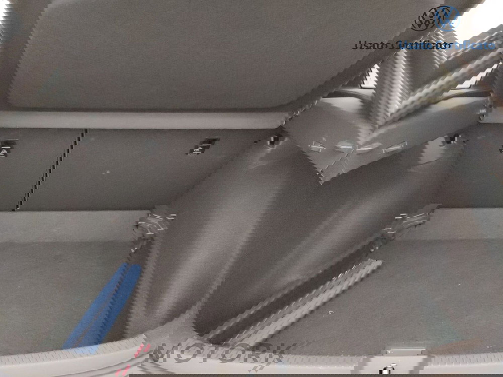 Volkswagen Taigo usata a Varese (9)