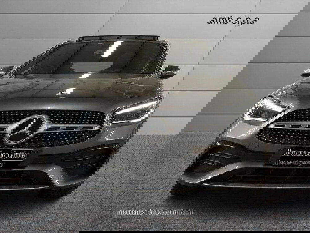 Mercedes-Benz GLA SUV usata a Napoli (3)