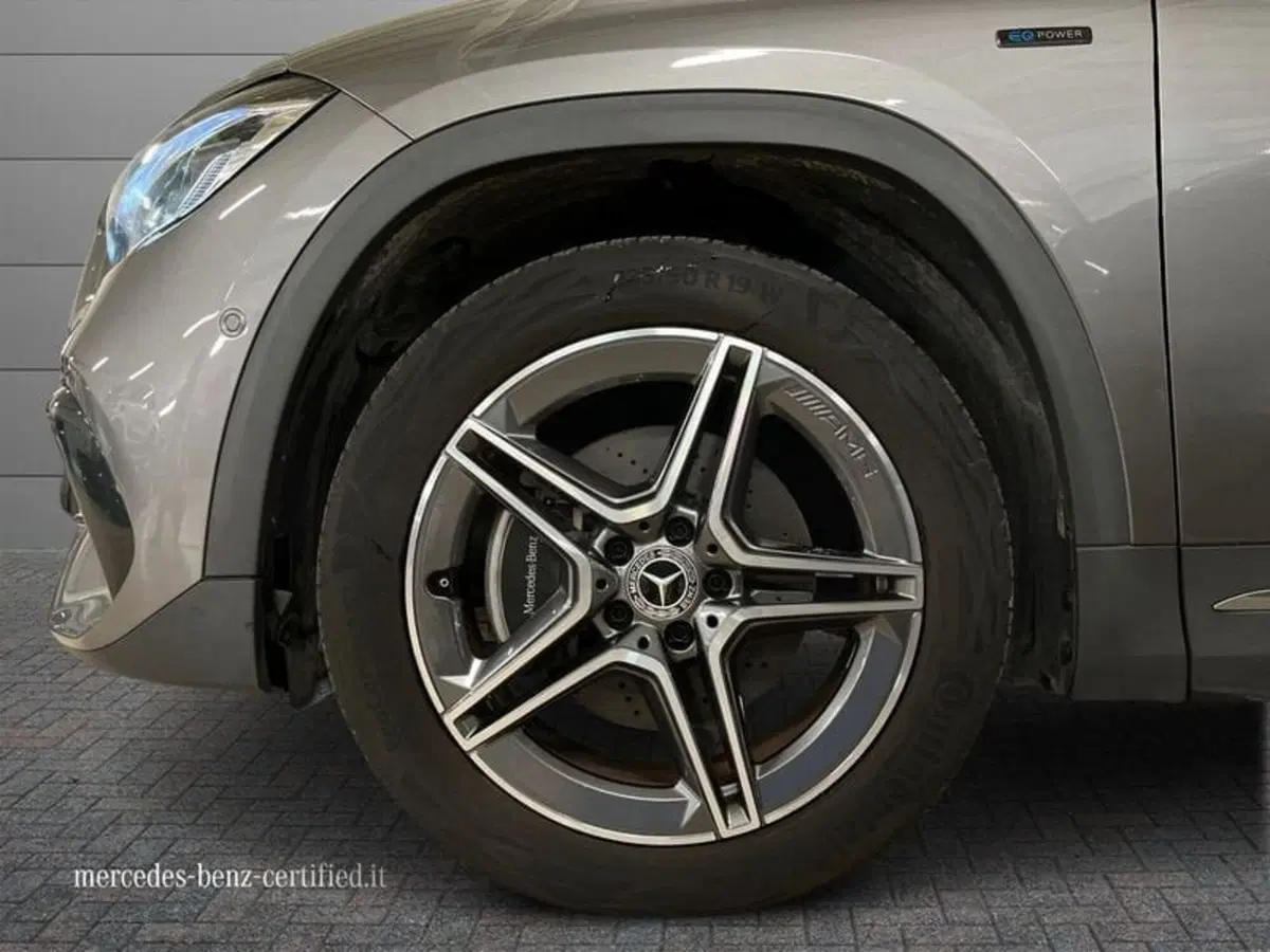 Mercedes-Benz GLA SUV usata a Napoli (8)