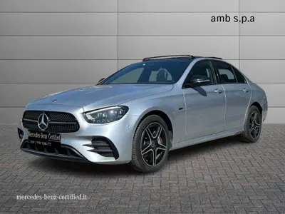 Mercedes-Benz Classe E 300 de 4Matic Auto EQ-Power Premium Plus del 2020 usata a Cardito