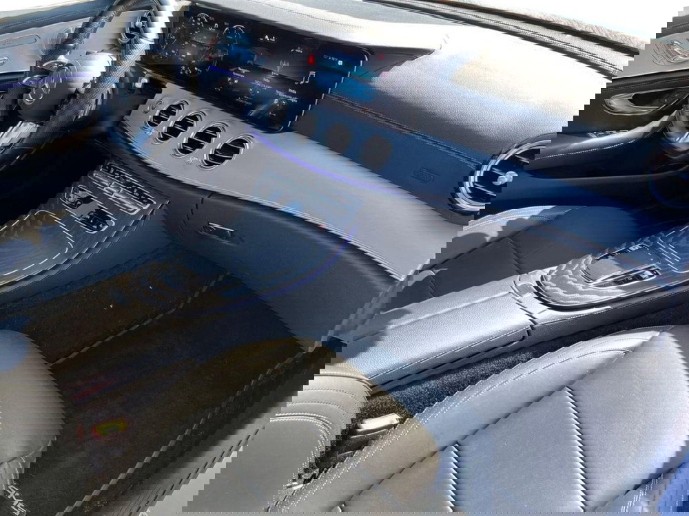 Mercedes-Benz Classe E usata a Napoli (13)