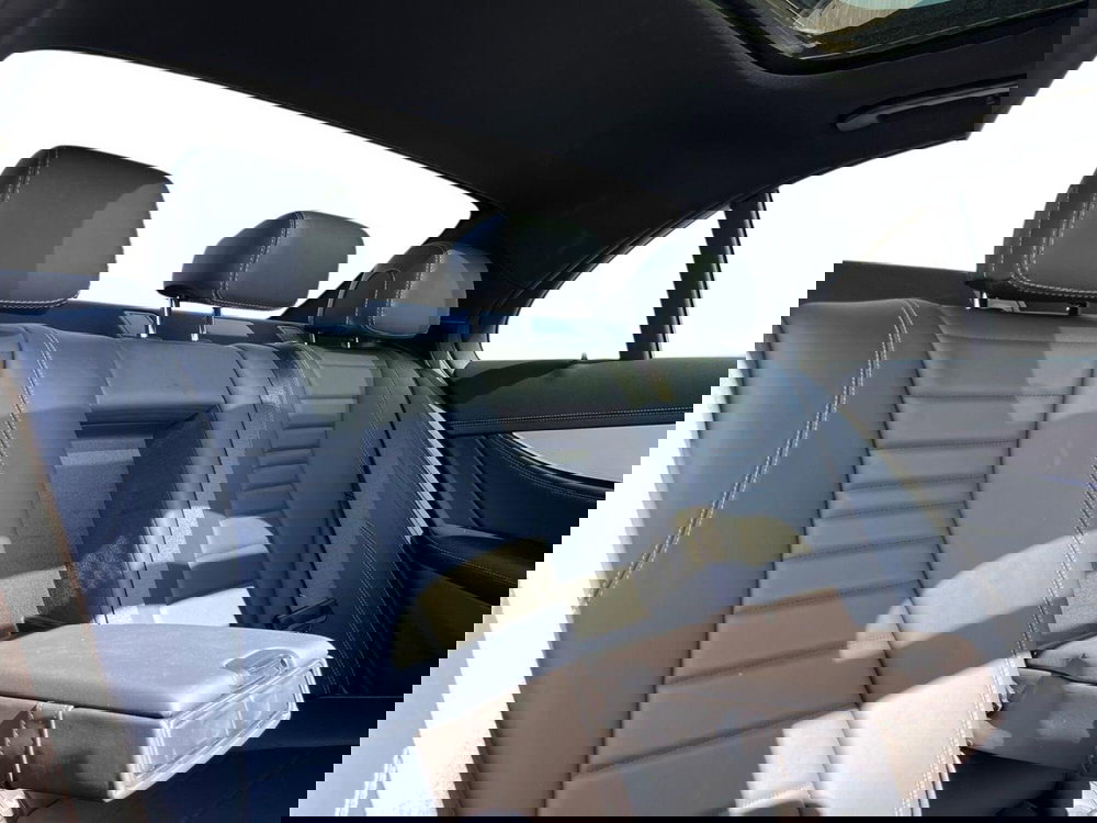 Mercedes-Benz Classe E usata a Napoli (14)