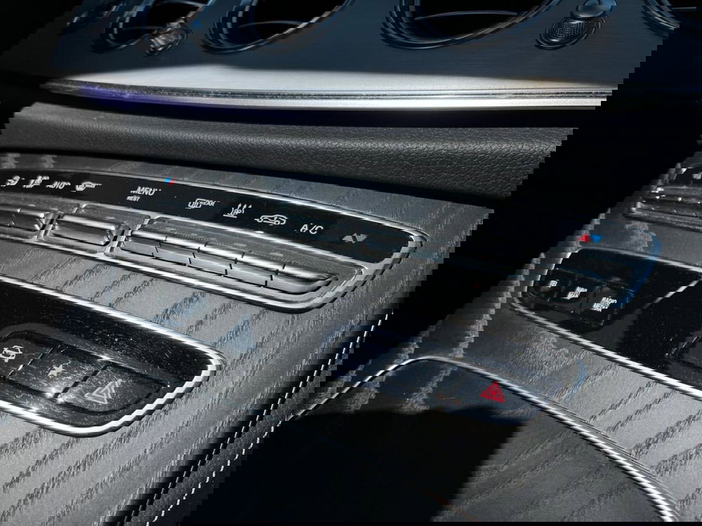 Mercedes-Benz Classe E usata a Napoli (17)