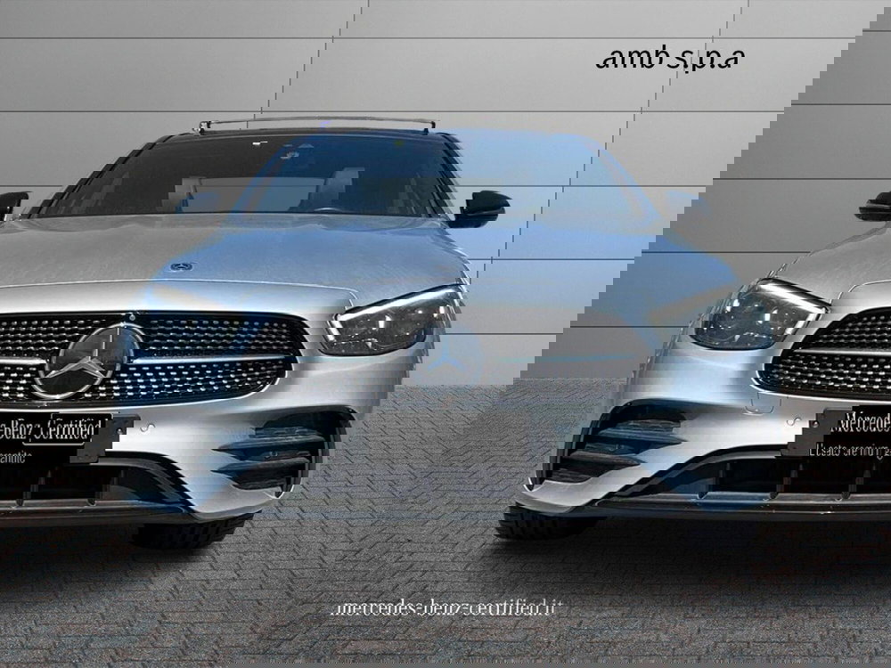 Mercedes-Benz Classe E usata a Napoli (3)