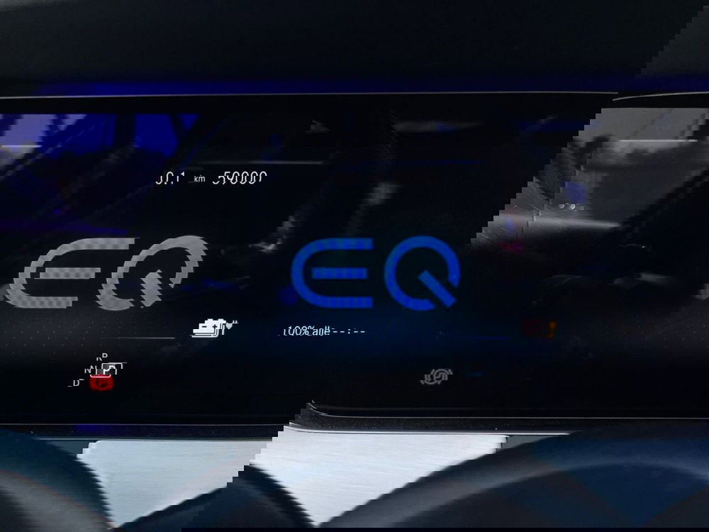 Mercedes-Benz Classe E usata a Napoli (9)