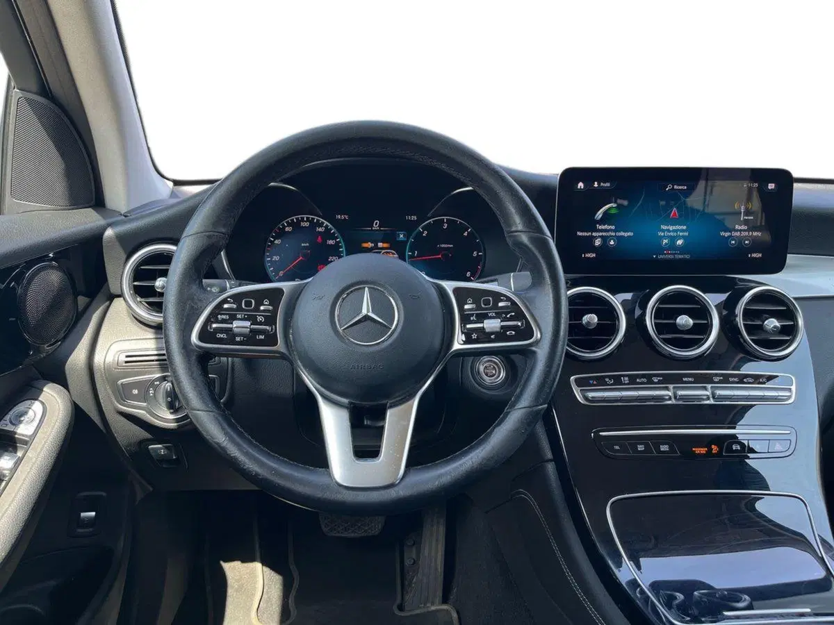 Mercedes-Benz GLC SUV usata a Napoli (11)