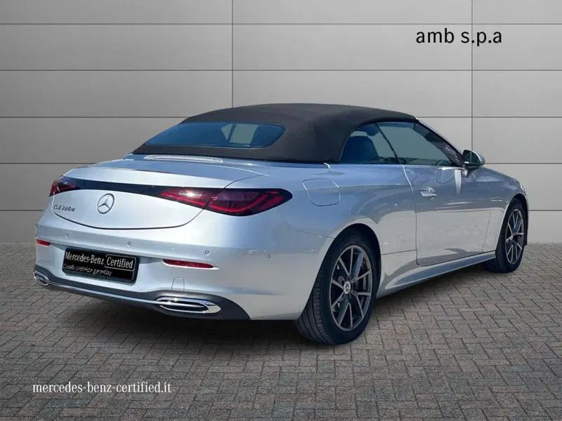 Mercedes-Benz CLE Cabrio usata a Napoli (2)