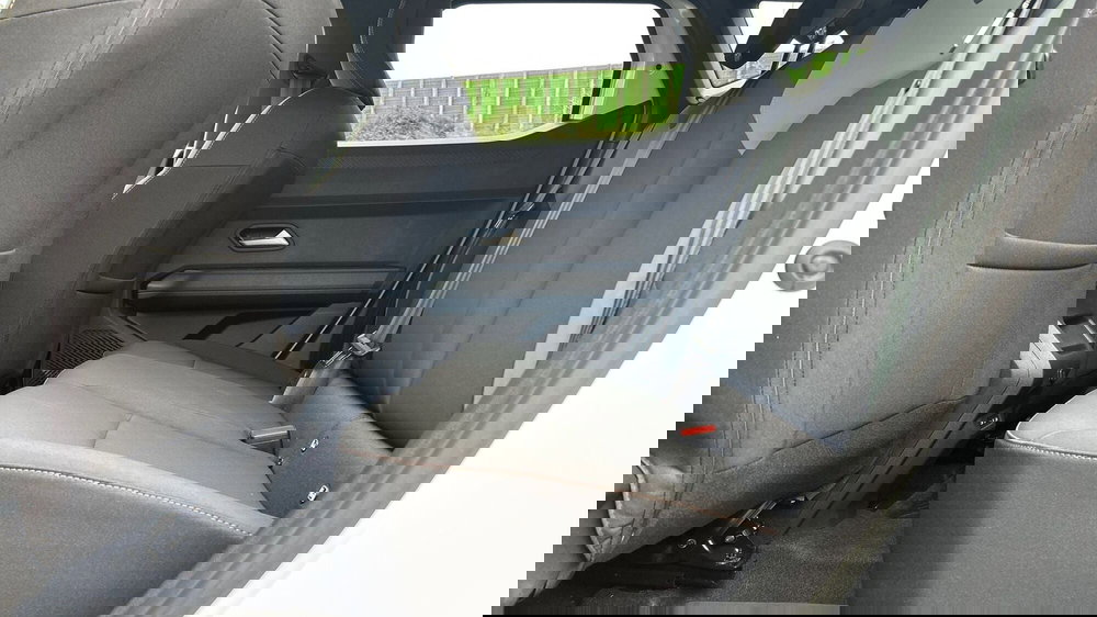 Dacia Duster usata a Padova (11)