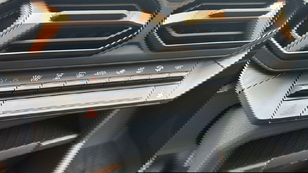 Dacia Duster usata a Padova (13)