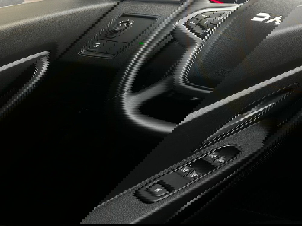 Dacia Duster usata a Roma (13)