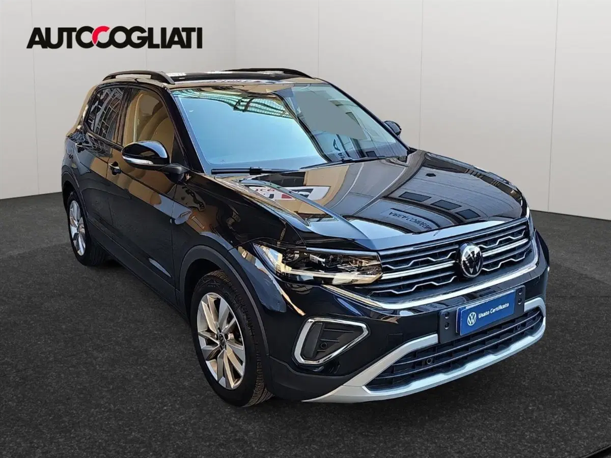 Volkswagen T-Cross usata a Lecco (3)