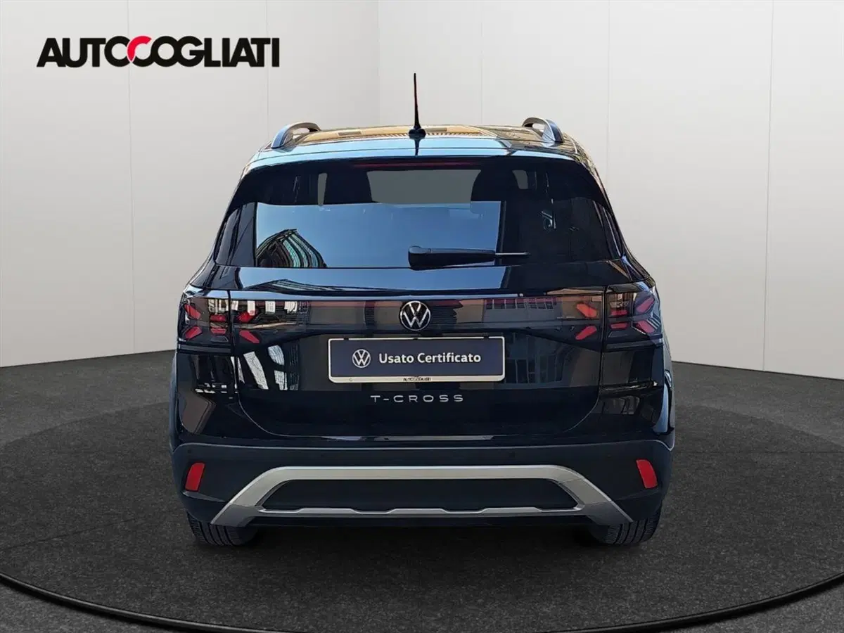 Volkswagen T-Cross usata a Lecco (5)