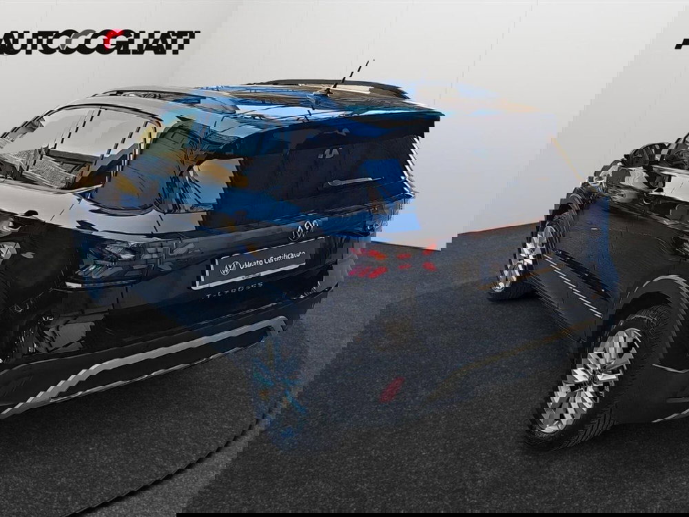 Volkswagen T-Cross usata a Lecco (7)