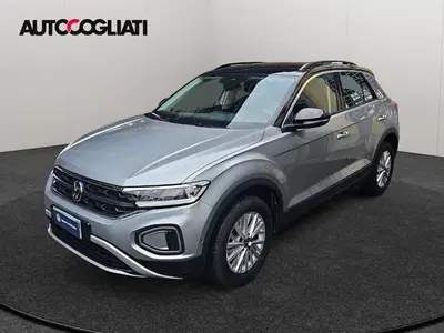 Volkswagen T-Roc 2.0 tdi Life 150cv dsg del 2025 usata a Merate