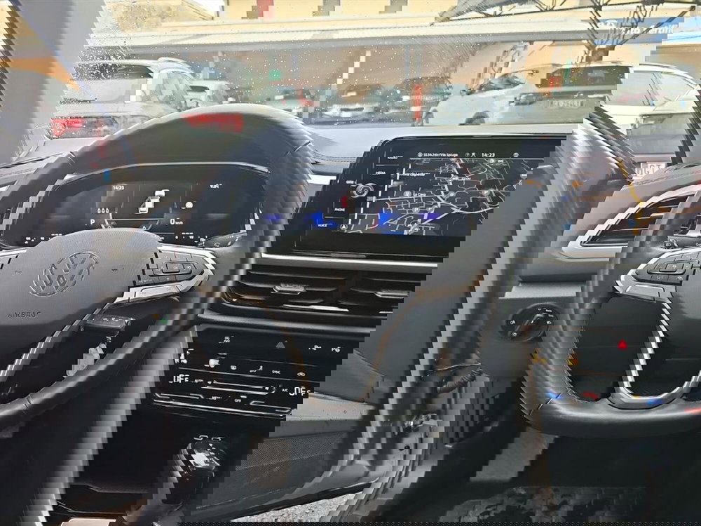 Volkswagen T-Roc usata a Lecco (10)