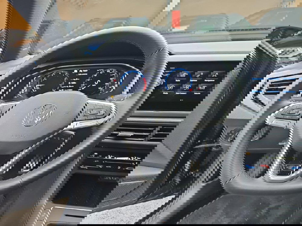 Volkswagen Taigo usata a Lecco (10)