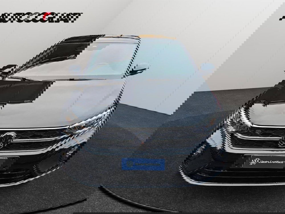 Volkswagen Taigo usata a Lecco (2)