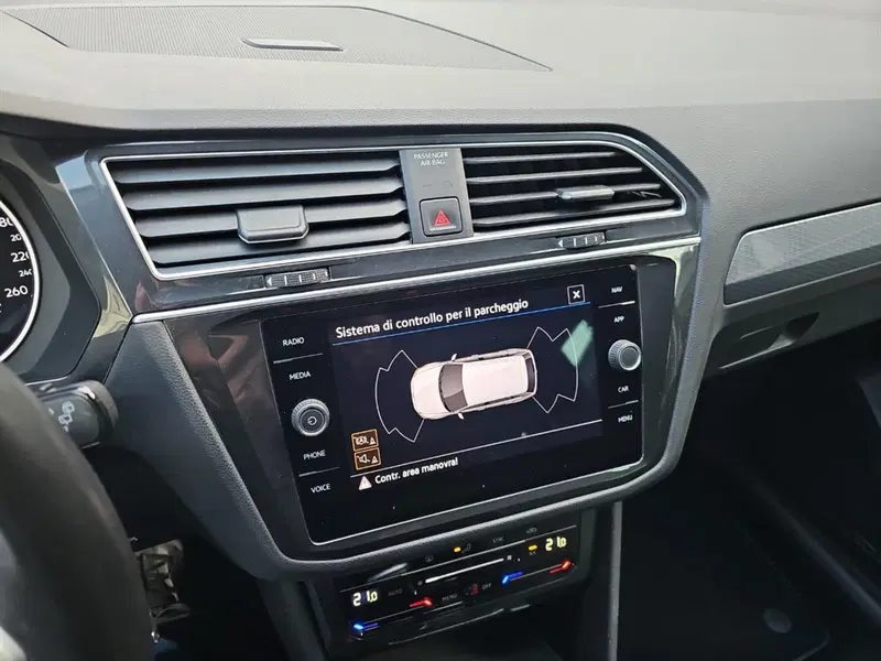 Volkswagen Tiguan usata a Lecco (14)