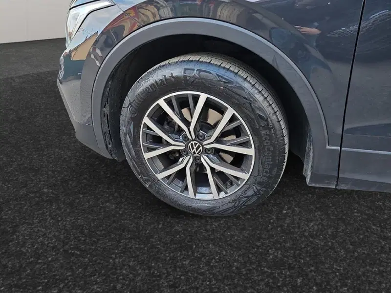 Volkswagen Tiguan usata a Lecco (17)