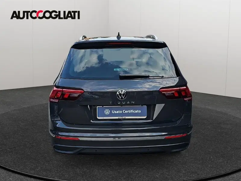 Volkswagen Tiguan usata a Lecco (8)
