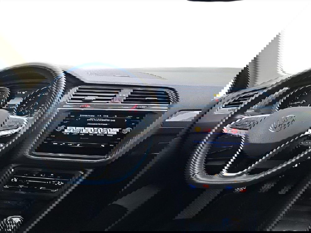 Volkswagen Tiguan usata a Lecco (9)