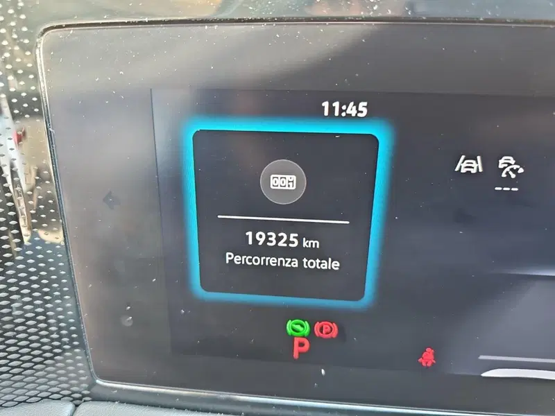 Volkswagen Tiguan usata a Lecco (13)