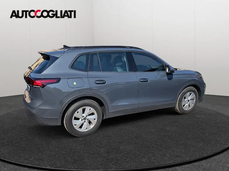 Volkswagen Tiguan usata a Lecco (6)